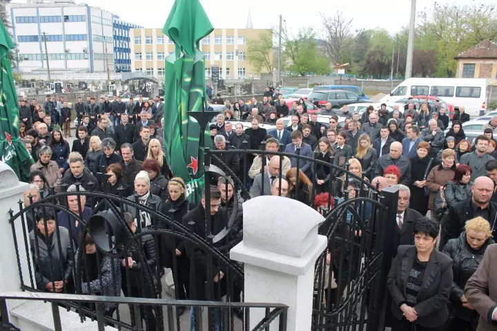 satmar1.jpg