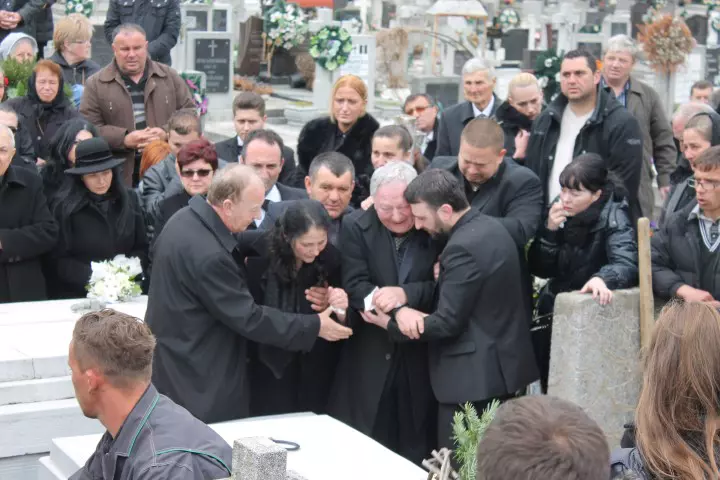 satmar12.jpg