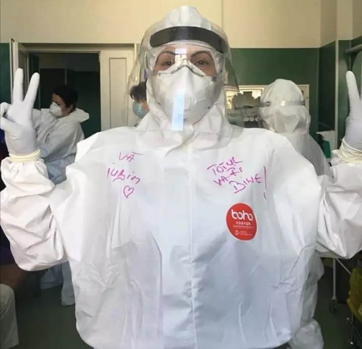 medici combinezoane 2