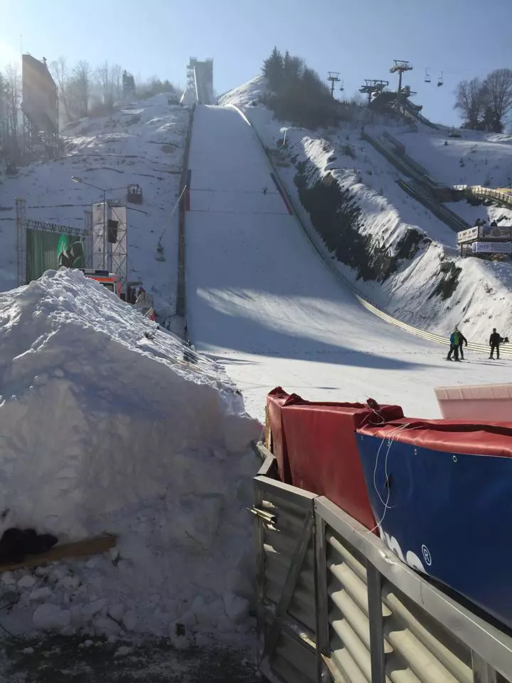 16265531_1090067607770067_7747061418004800456_n