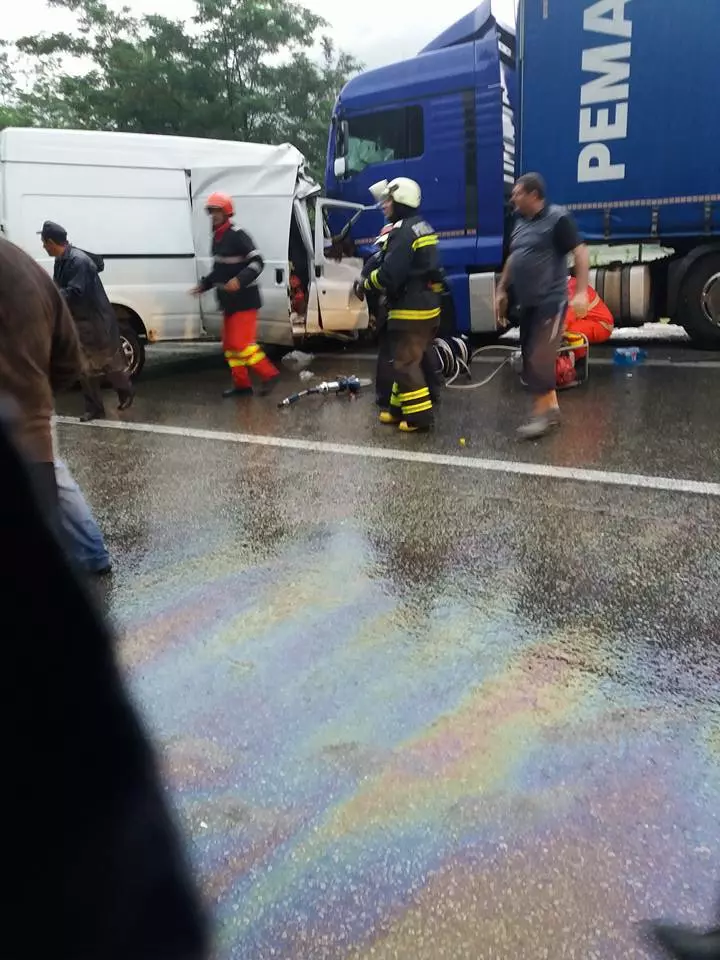 accident pe Valea Oltului (2)_gazetavalceana.ro