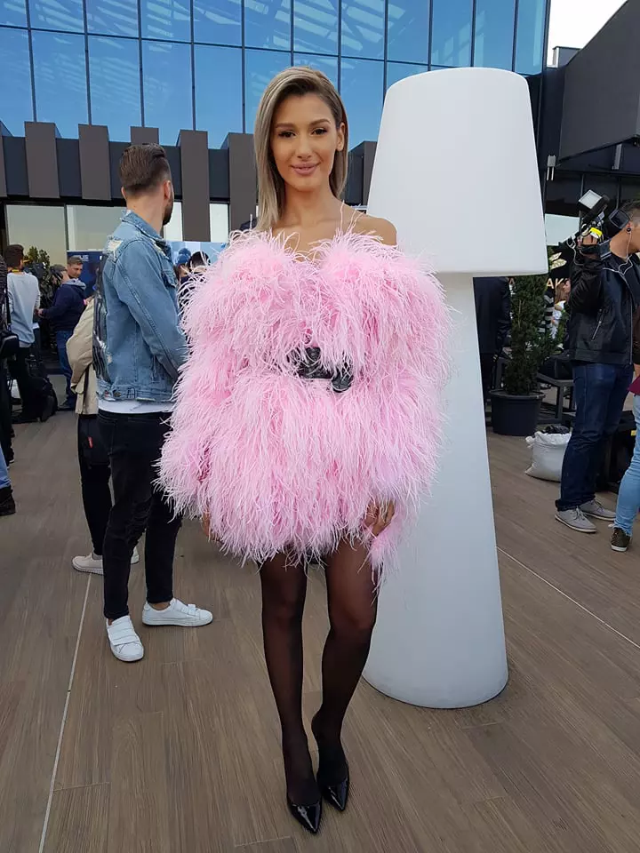 Alina Eremia le-a dat vestea tuturor