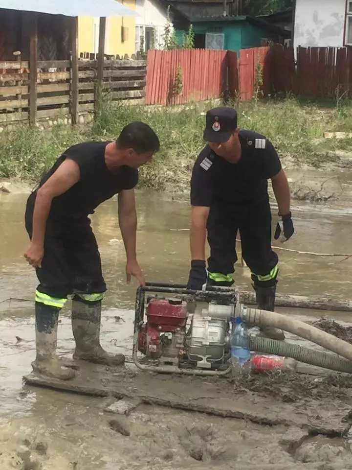 inundatii bacau 1