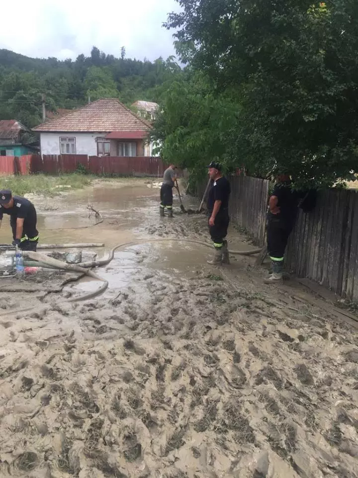 inundatii bacau 4