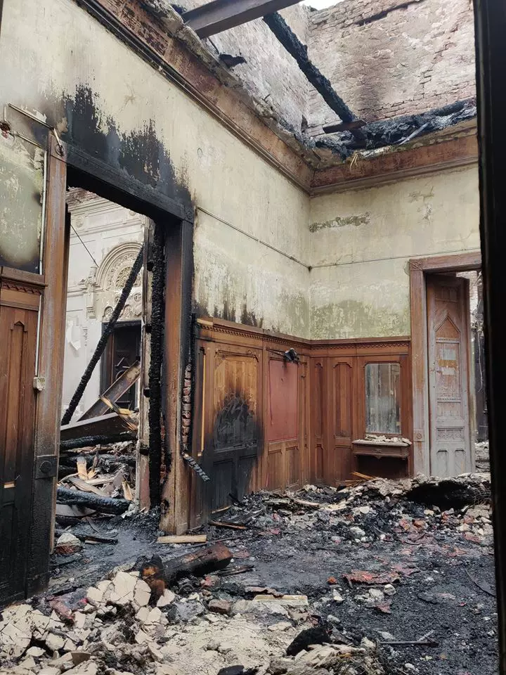 palatul-episcopal-oradea-dupa-incendiu-interior (3)