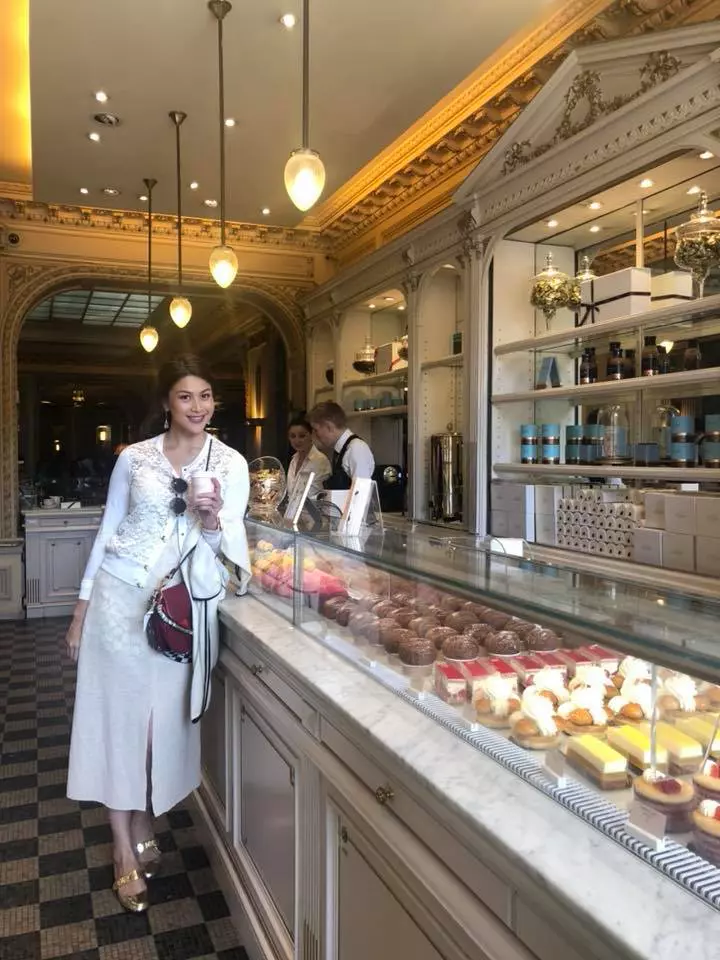 41456184_2132652143433964_9201943577431638016_n