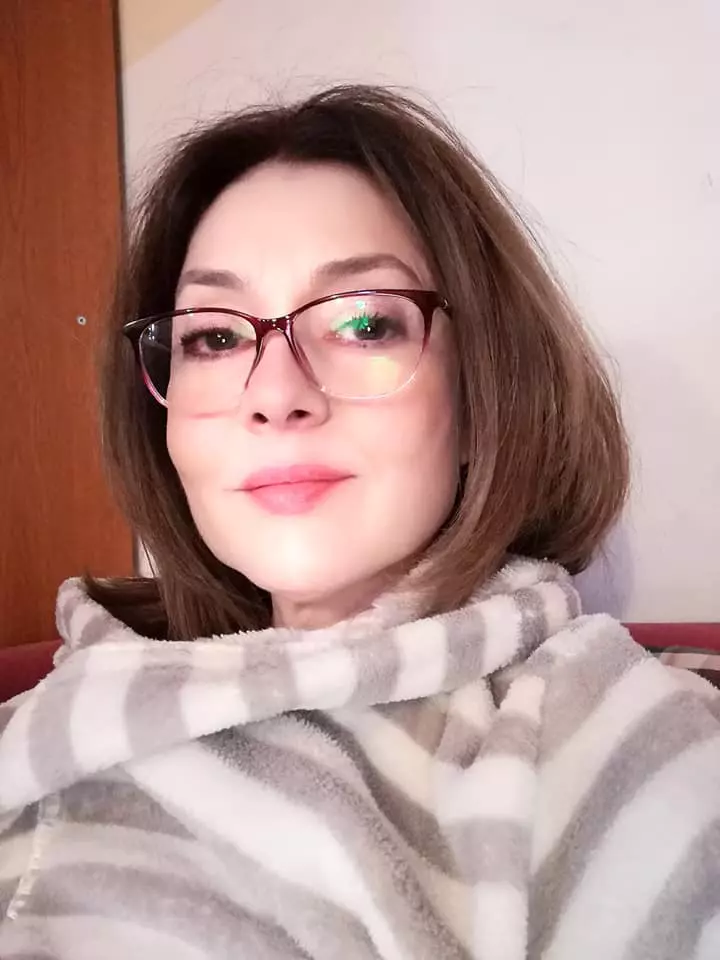 cum arata oana sarbu la 53 de ani 4