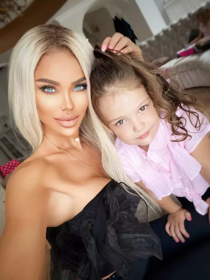 bianca-dragusanu-si-sofia-4