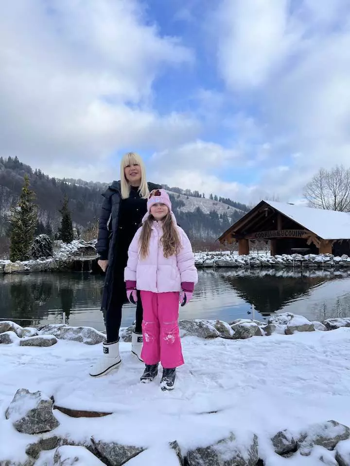 Elena Udrea si fetita ei