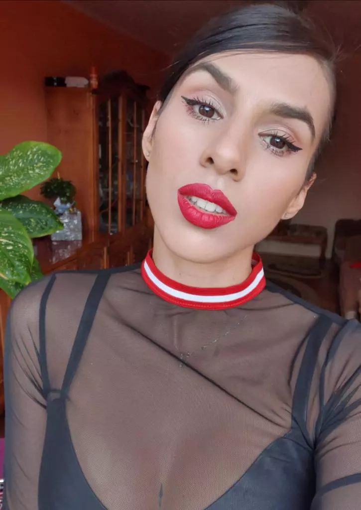 denisa - machiaj acasa (1)