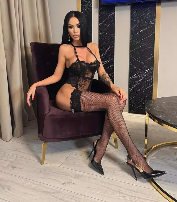 Daniela Crudu (2)