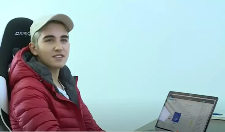 sebastian-dobrincu-la-19-ani-6