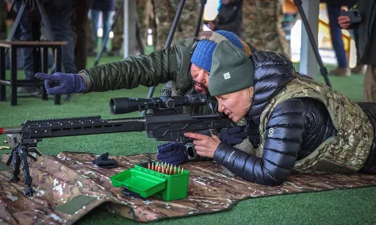 AT2JHPRJ3RhnfXsEPliveLA11h15fEh8