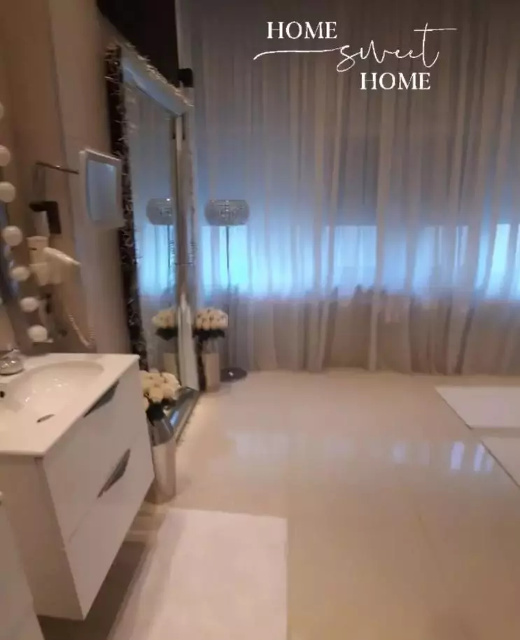 Oana Zăvoranu imagini casă (5)
