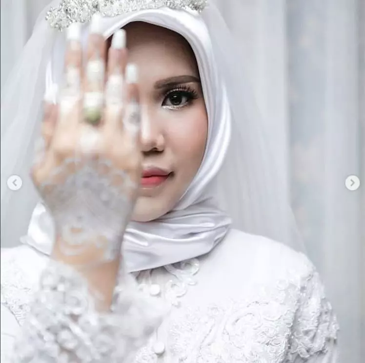 mireasa singura indonezia 6