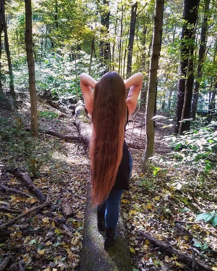 Repulsed Rapunzels Hairjob Requests ***EXCLUSIVE***