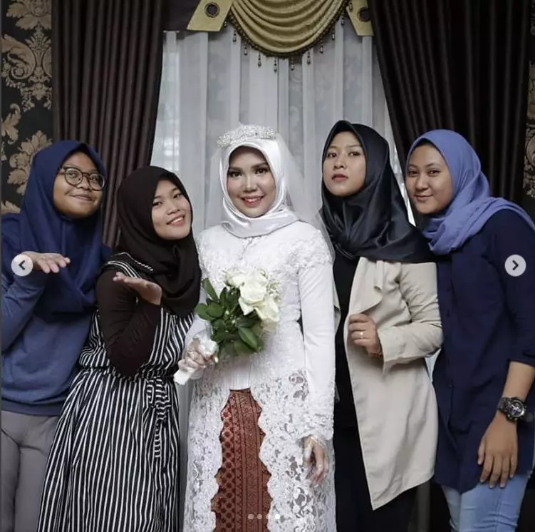 mireasa singura indonezia 3