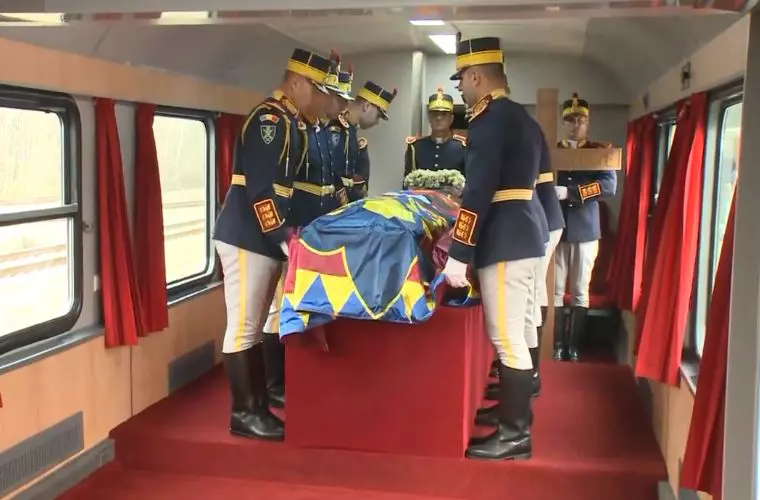 tren regal regele mihai 5