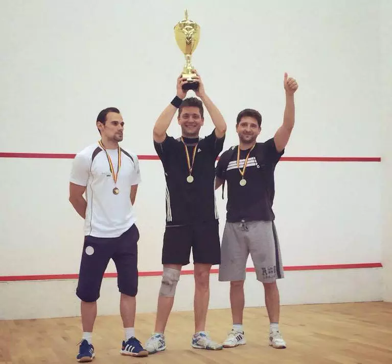 vali burnatu cupa squash