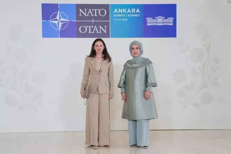Mirabela Grădinaru a participat la evenimentele organizate de Emine Erdoğan pentru partenerele liderilor prezenți la Summitul NATO de la Ankara FOTO: Facebook