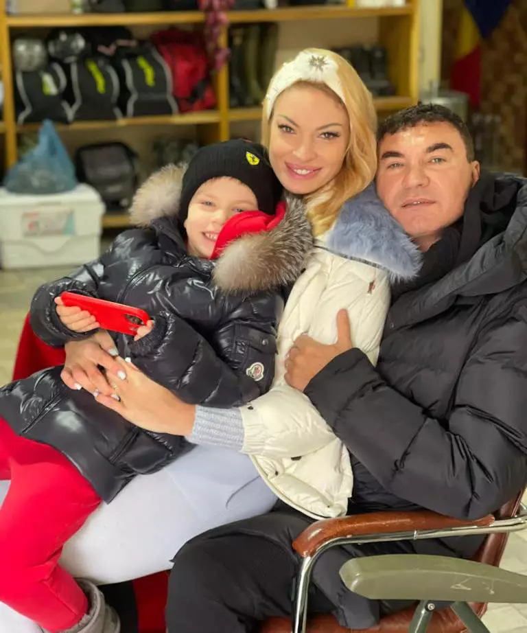 valentina-pelinel-si-cristi-borcea-copii-4