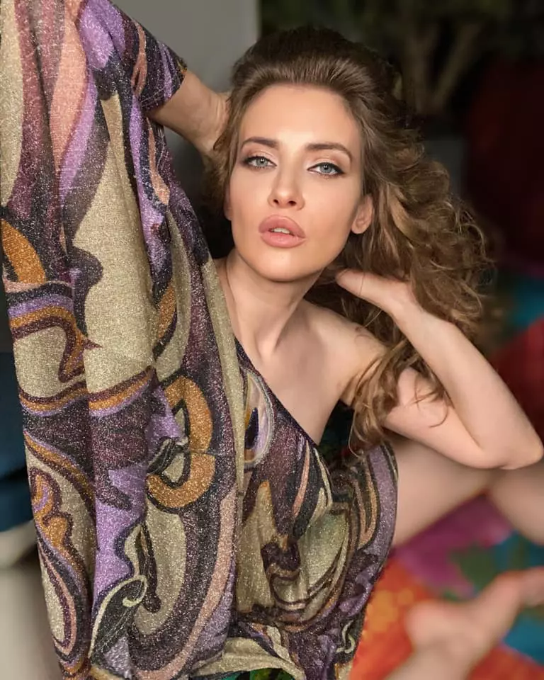 iulia albu nume dupa divort 2
