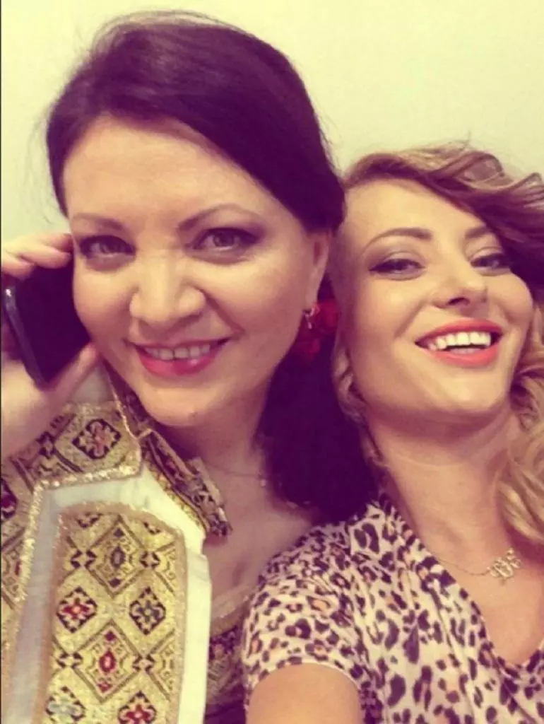 Delia și mama ei, Gina Matache (4)