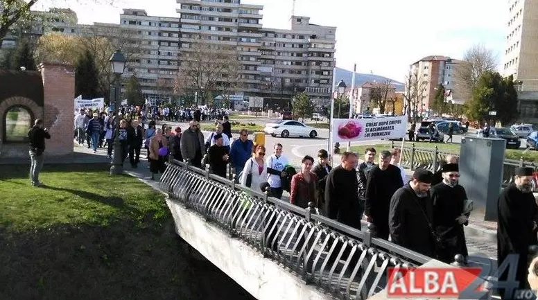 mars-pentru-viata-2017-alba-iulia_