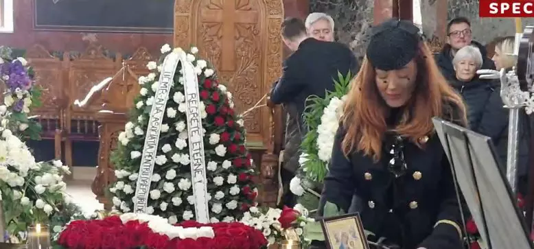 Imagini de la înmormântarea lui Horia Moculescu FOTO: captură video România TV