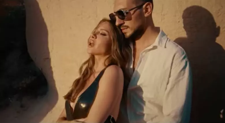 otilia-bilionera-s-a-casatorit-cu-iubitul-turc-8