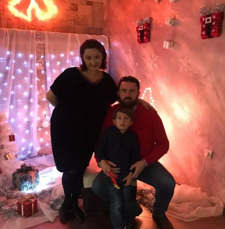 ecaterina-ladin-si-familia