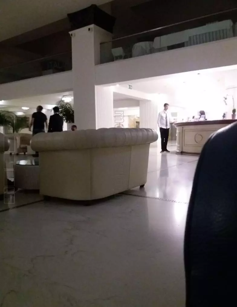 a intrat cu mașina în hotelul Grand Hotel Italia din Cluj (3)