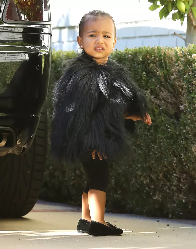 tk3s_kimkardashiannori112814_02.jpg
