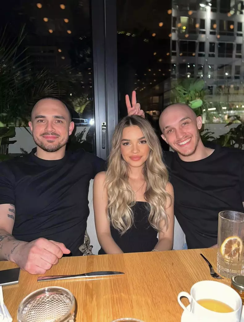 fiica-lui-leonard-doroftei-20-de-ani-2