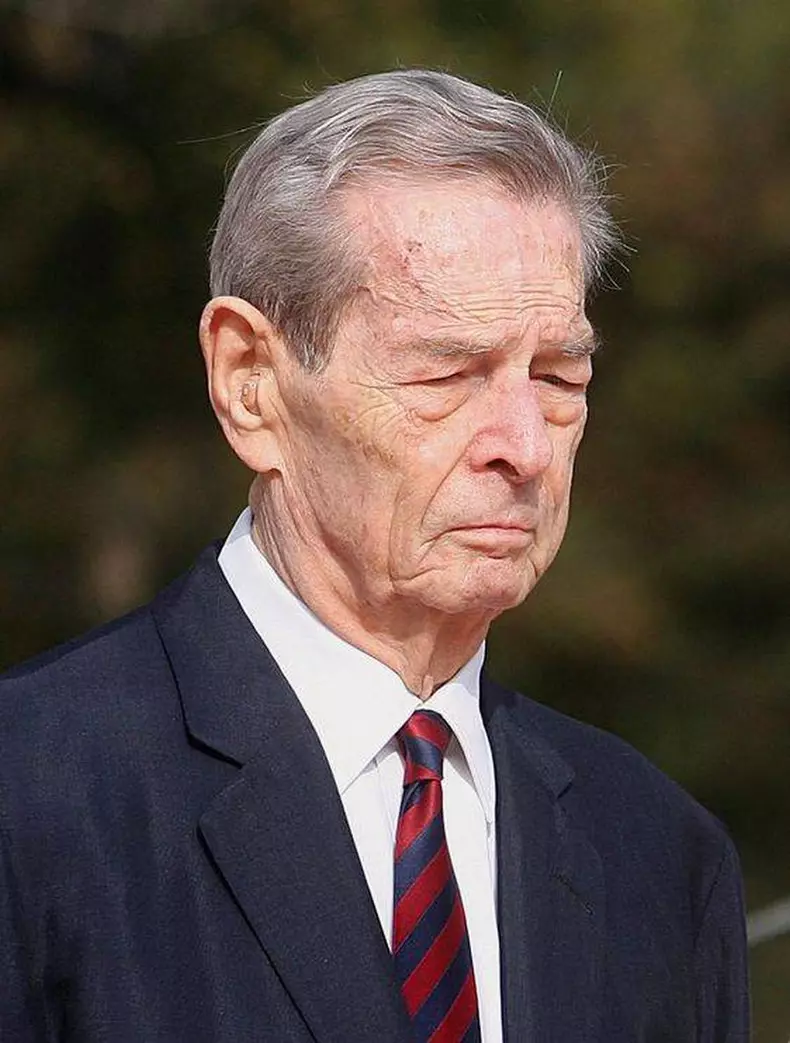 regele_mihai_01_acdbf6674b.jpg