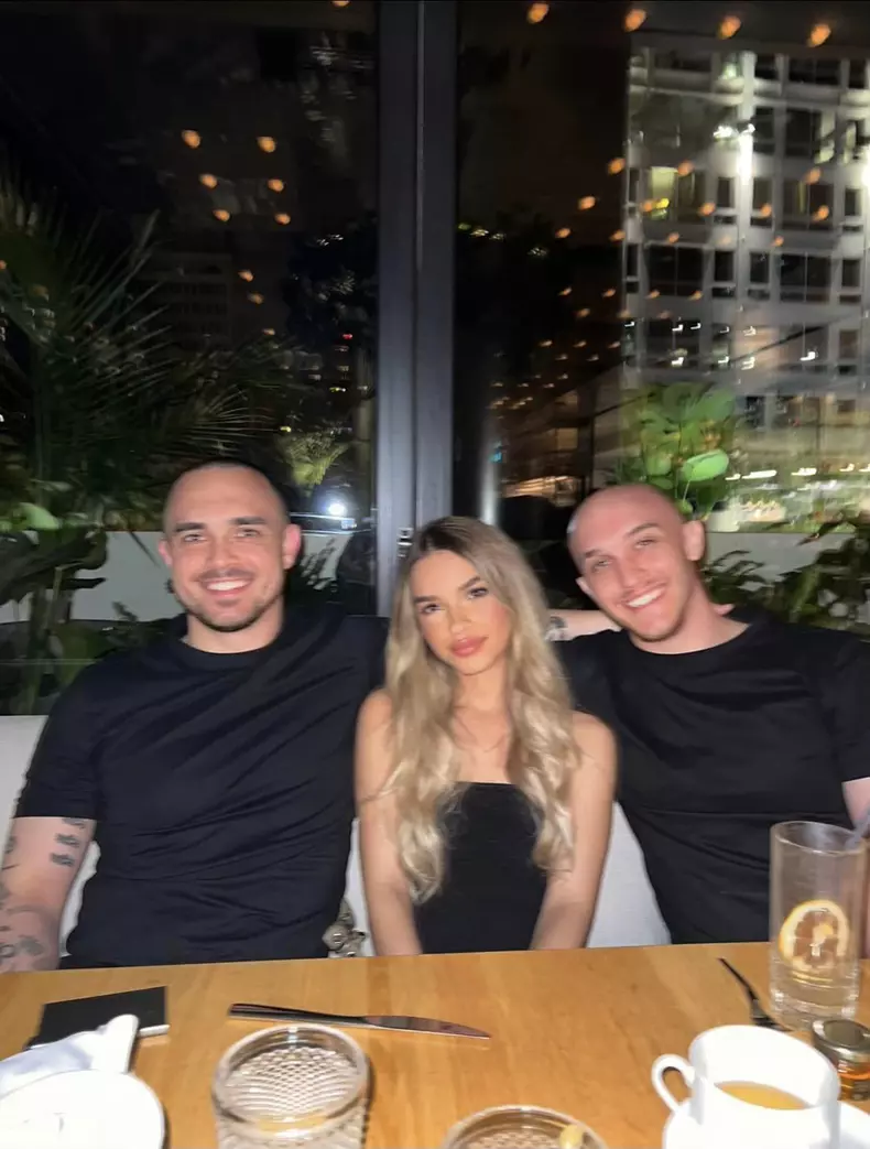 fiica-lui-leonard-doroftei-20-de-ani-3