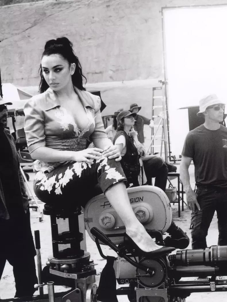 charli xcx (4)
