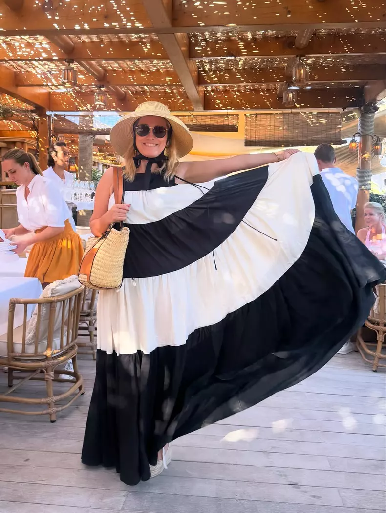 Andreea Esca în vacanță (4)