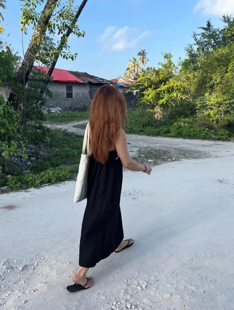 Doina Teodoru în vacanță cu surorile Odagiu (6)