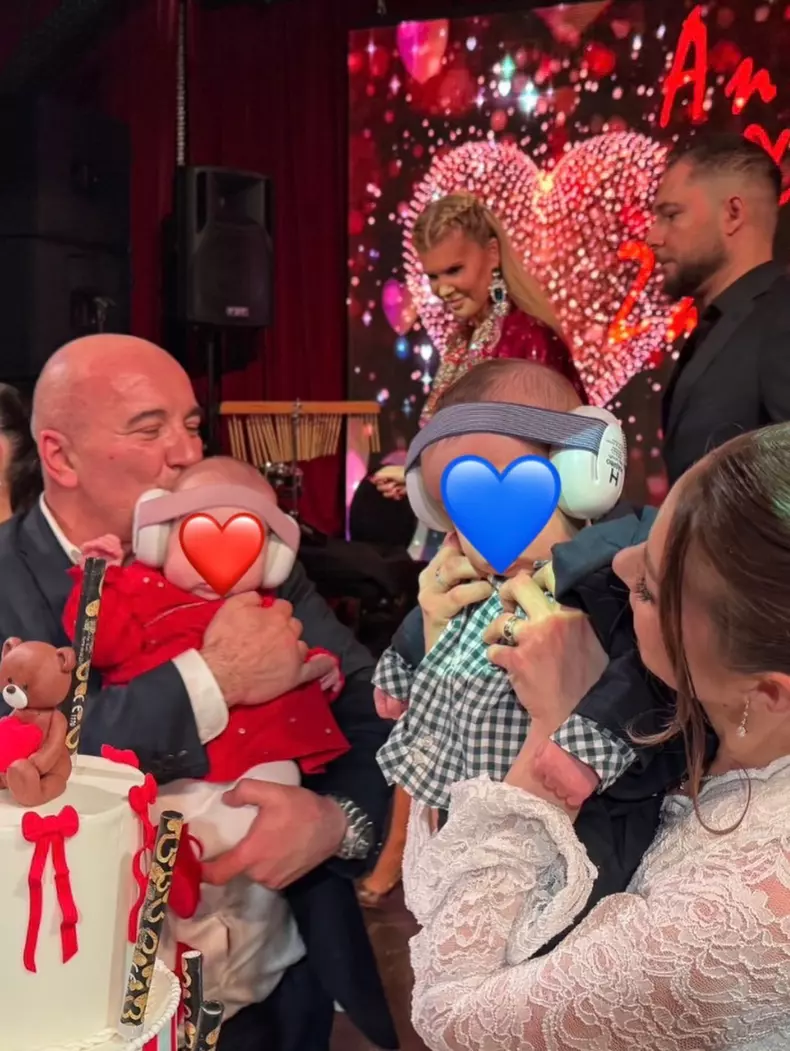 Roxana nemes si Calin Hagima botez gemeni