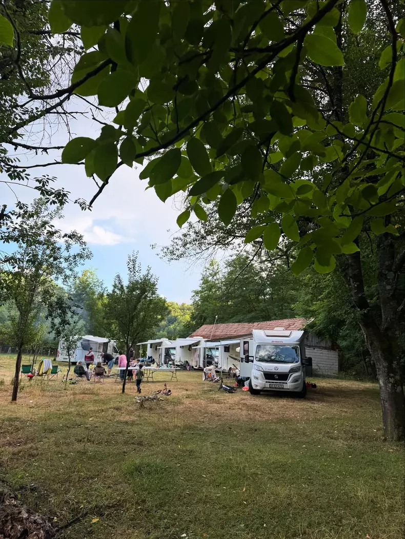 Laura Cosoi cu rulota