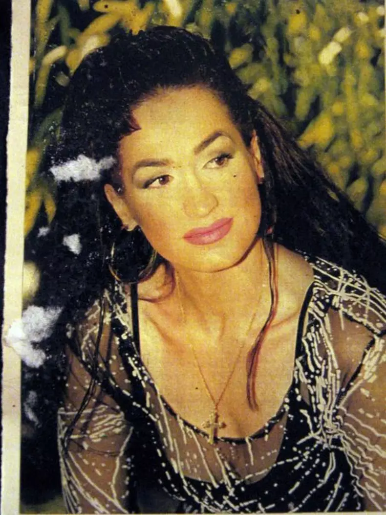 simona1998.jpg