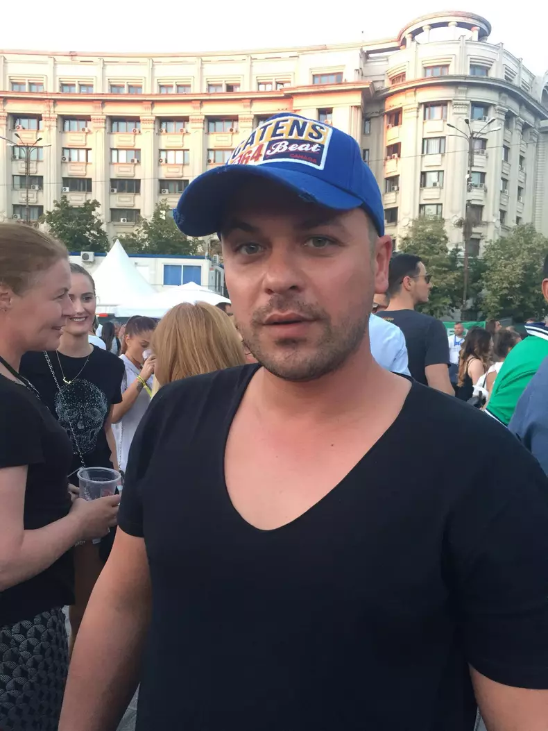 14037563_10154389536177902_174397990_o