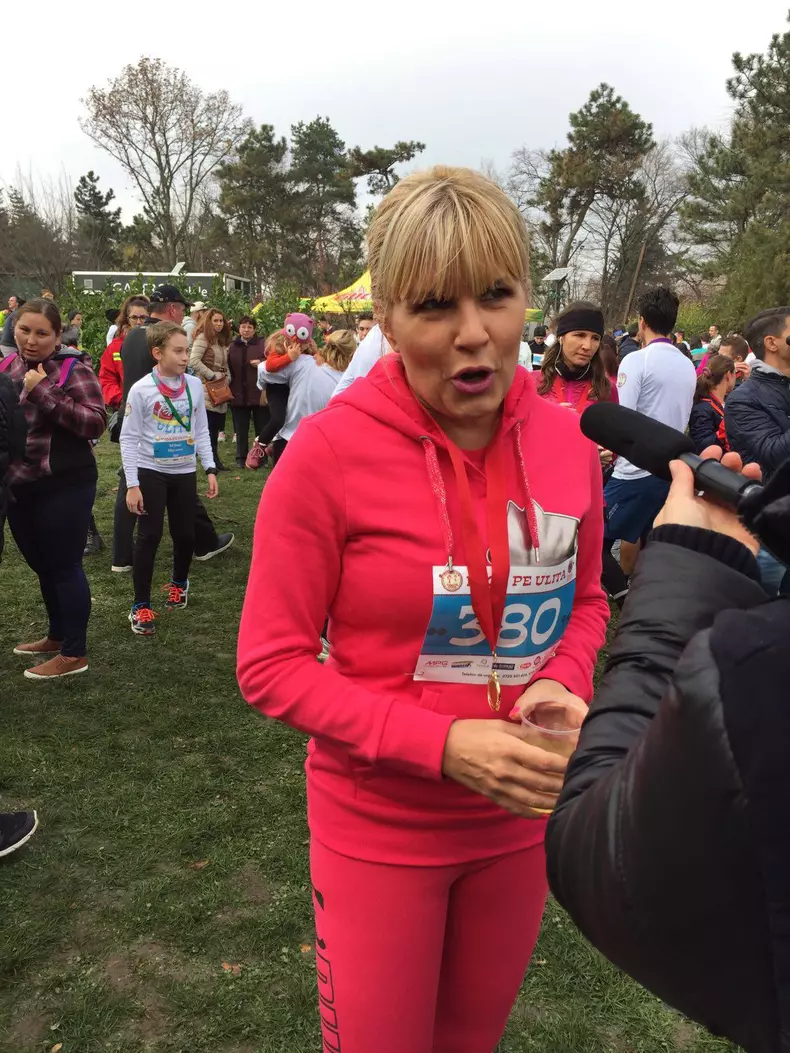 Elena Udrea, fuga pe uliță