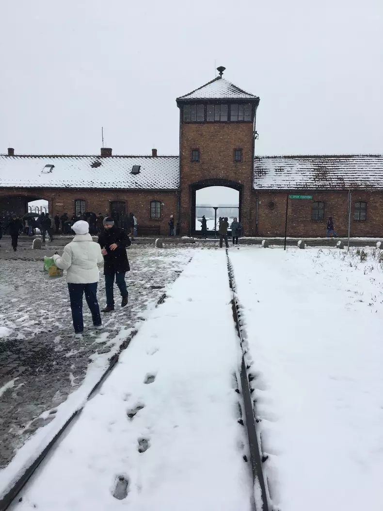 Lagărul Auschwitz, din suburbiile orașului Oswiecim