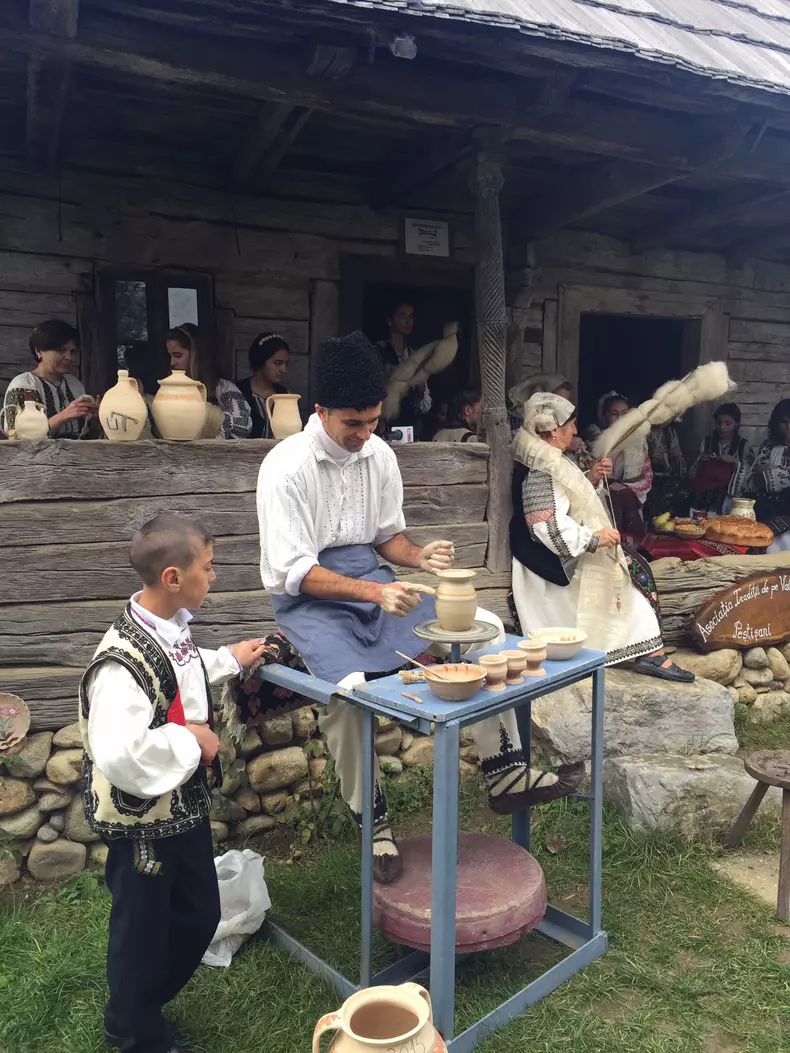 Festivalul RomânIA Autentică va avea loc pe 23 și 24 iunie