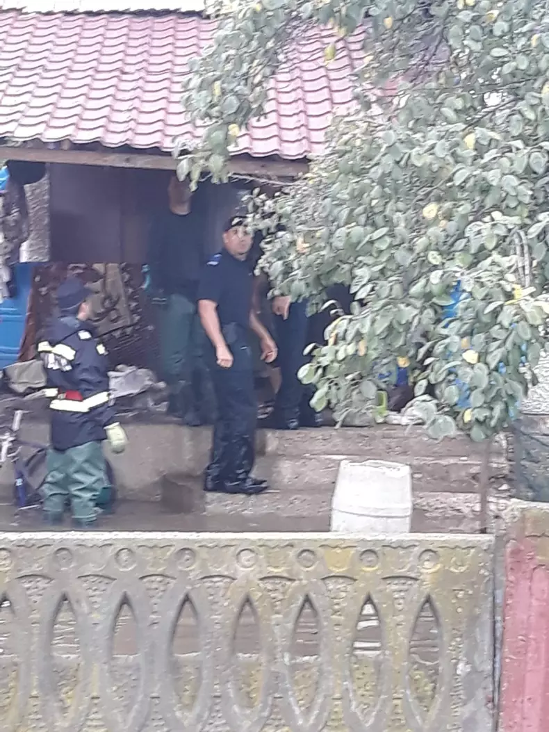 inundatii-babeni-valcea-jandarmerie (8)