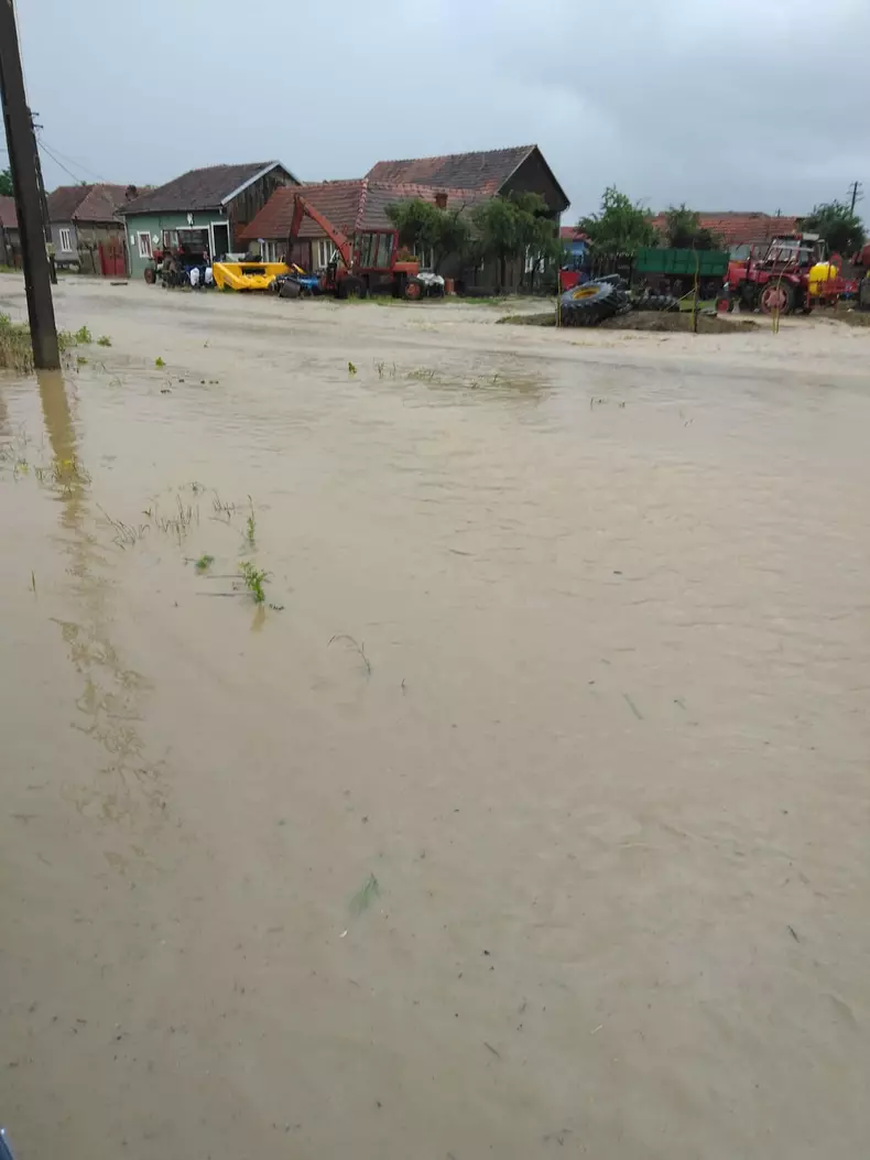 WhatsApp Image 2020-06-18 at 22.24.38