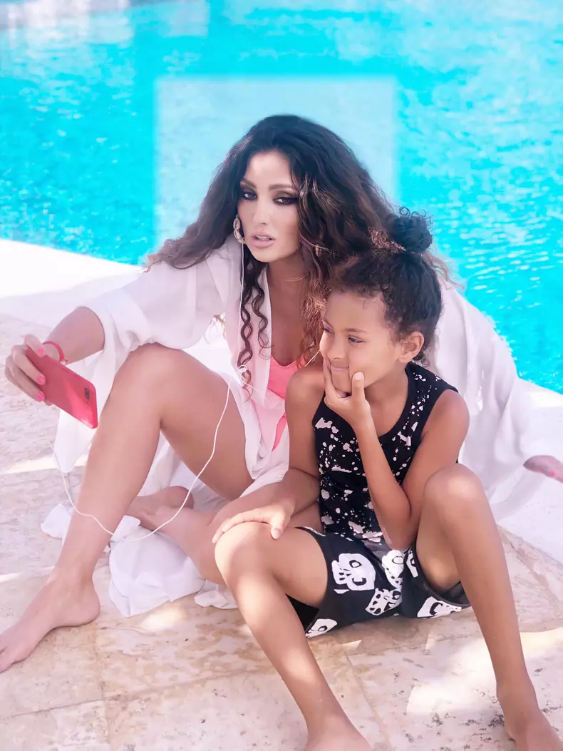 claudia pavel si fiul vegan 1