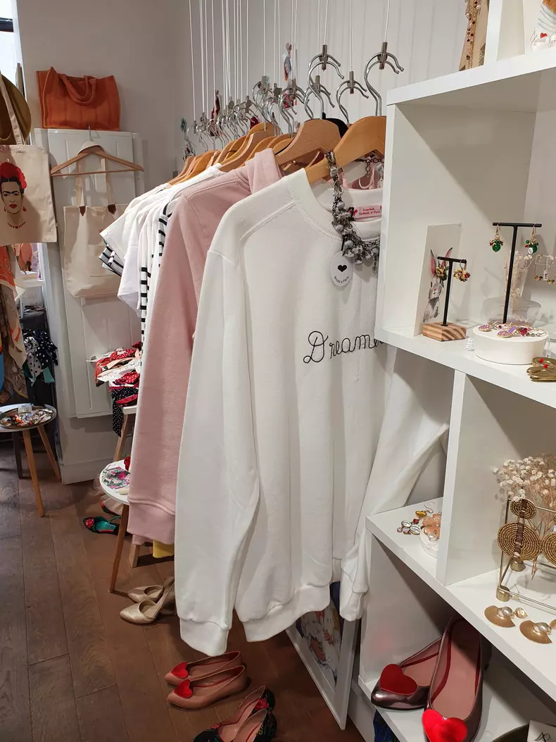 magazin-ramona-pasca-la-paris-4